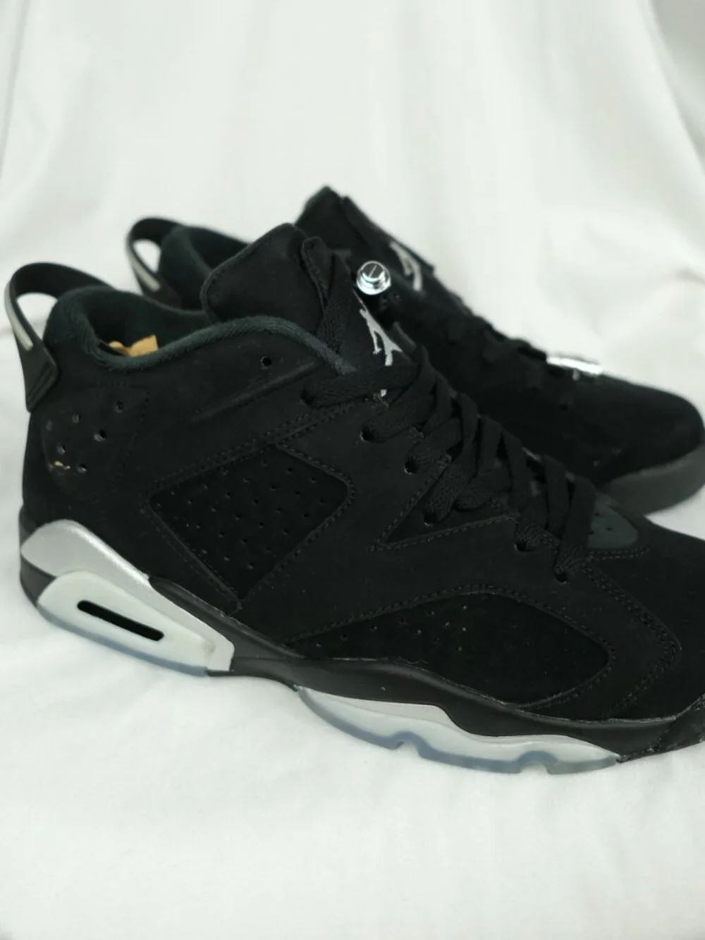 NWT Nike Air Jordan 6 Retro Low Suede Sneakers Black Size 9